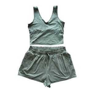 GAP FIT JERSEY SHORTS WITH MATCHING TANK TOP SET SIZE LARGE NWOT HEATHERED GREEN